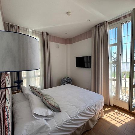 Hotel Toruno Del Rocio El Rocío Екстериор снимка