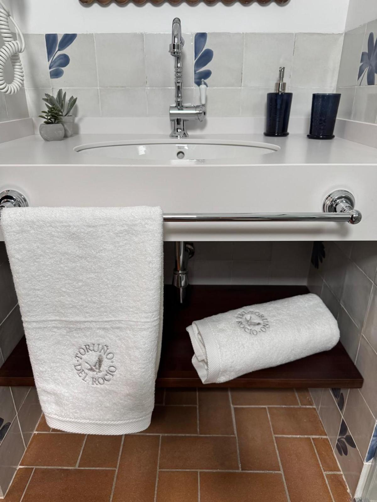 Hotel Toruno Del Rocio El Rocío Екстериор снимка