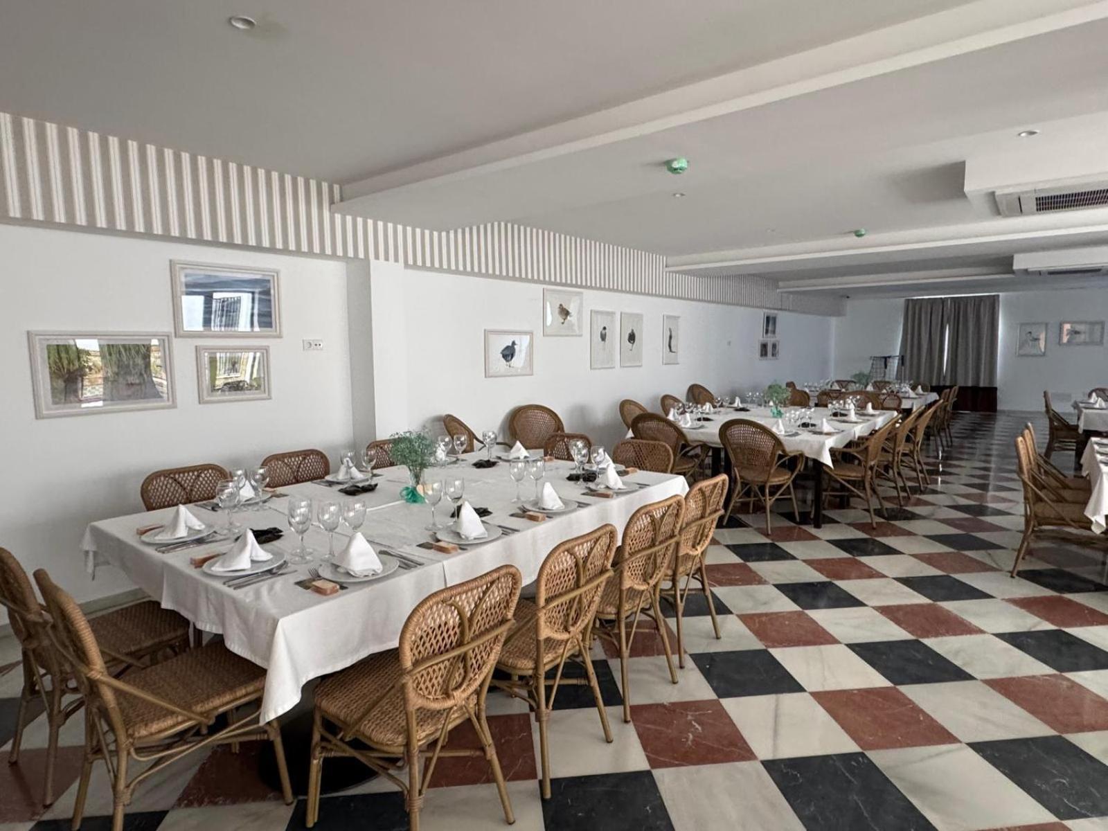 Hotel Toruno Del Rocio El Rocío Екстериор снимка
